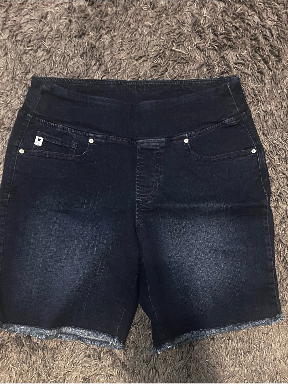 Belle by Kim Gravel Dark Indigo Denim Shorts with Frayed Hem size 10